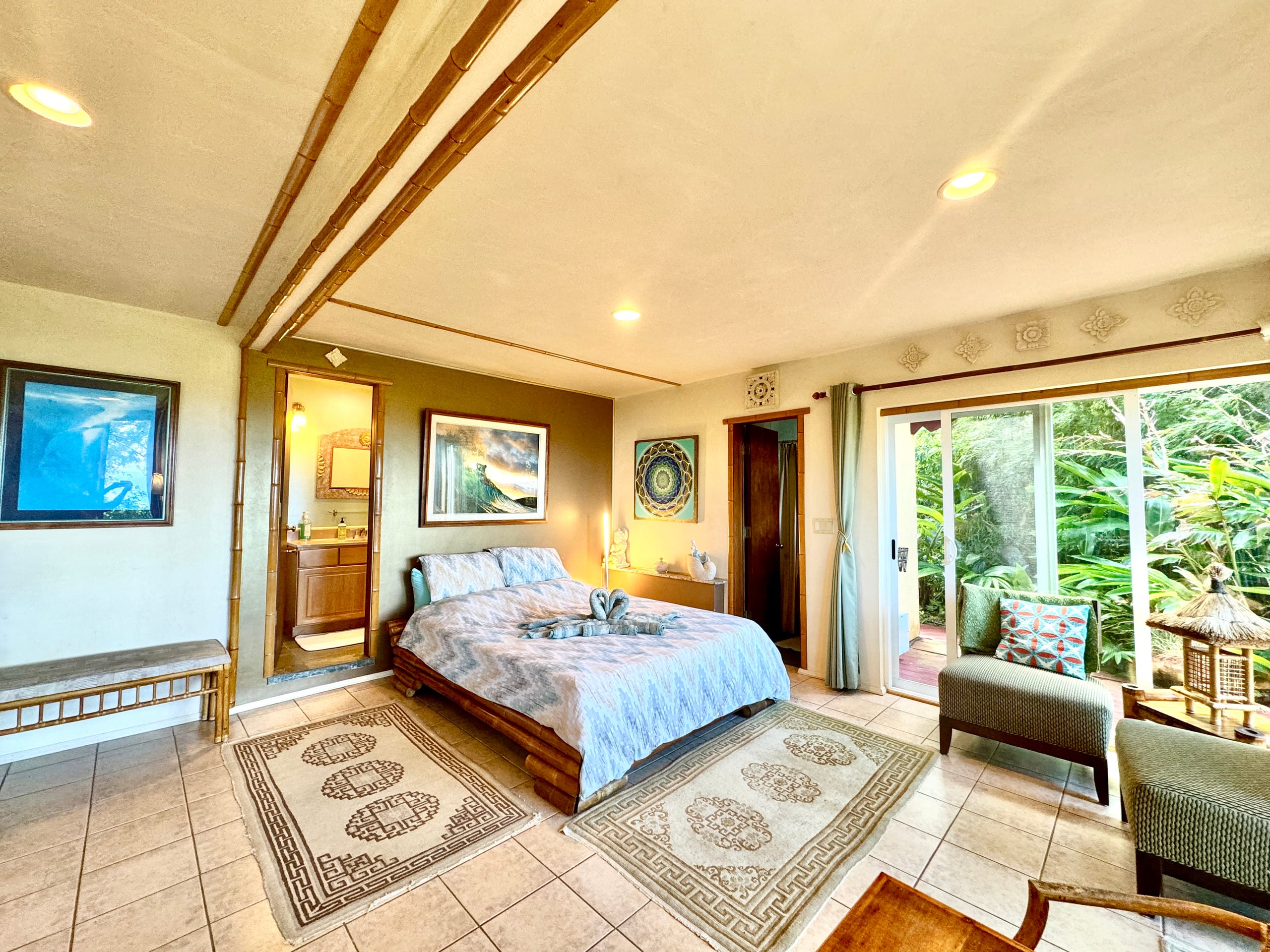 Oceanfront EcoRetreat: Waterfall, Trails, Serenity - Main photo