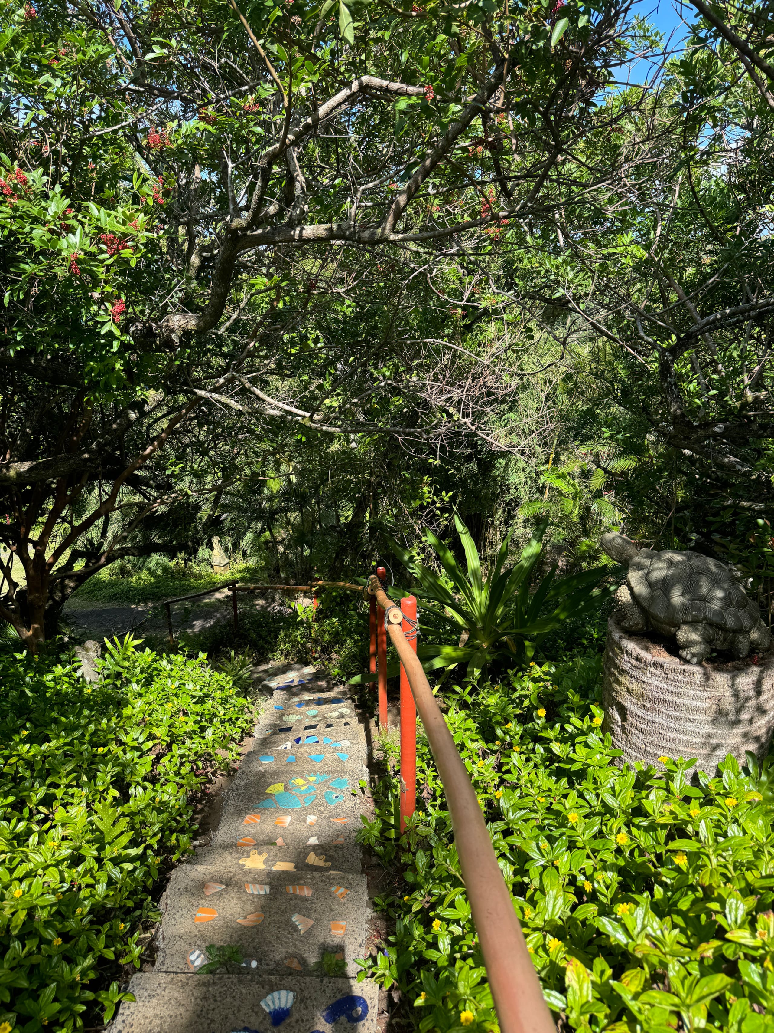Oceanfront EcoRetreat: Waterfall, Trails, Serenity - Photo 37