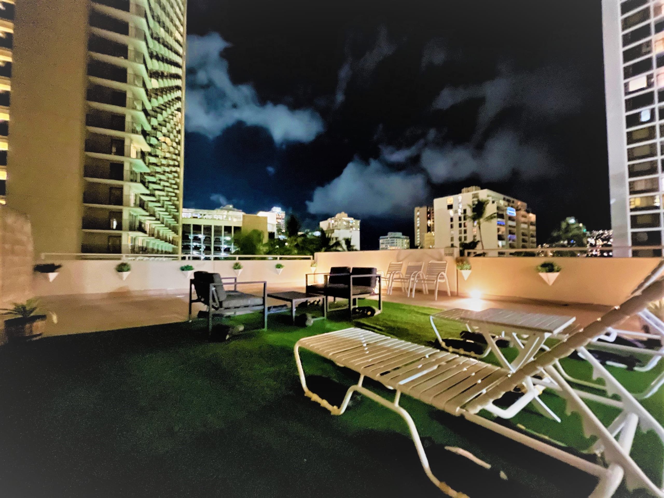 Huge patio | Modern | Washer | Free park | 5'Beach - Image 34