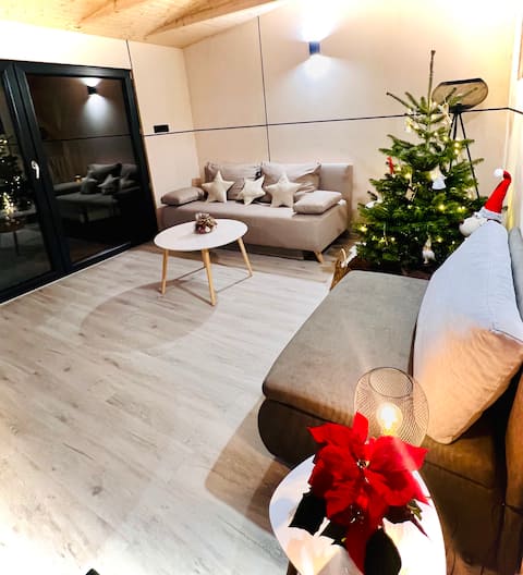 Domček s Jacuzzi; primo pri Skibuse do Jasnej
