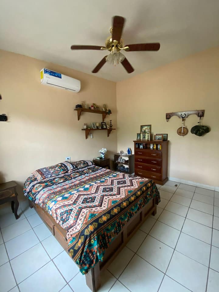 غرفة النوم 2