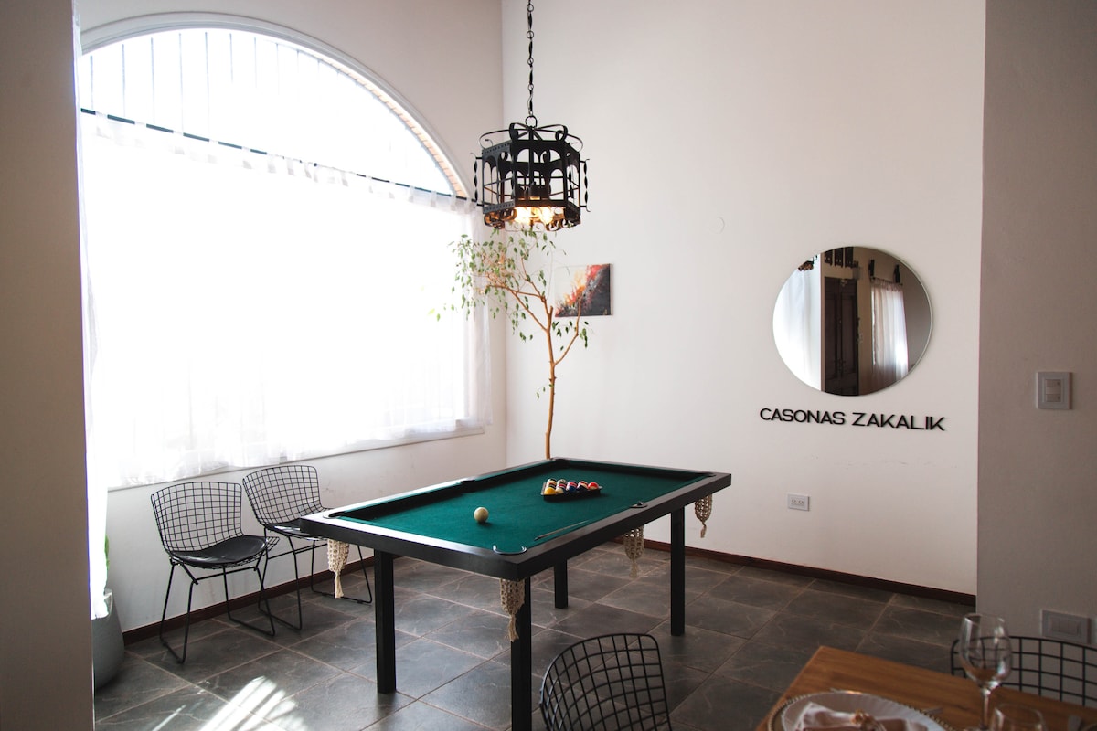 Popular Airbnb listing: Beautiful villa with pool and garden in Mendoza in Mendoza