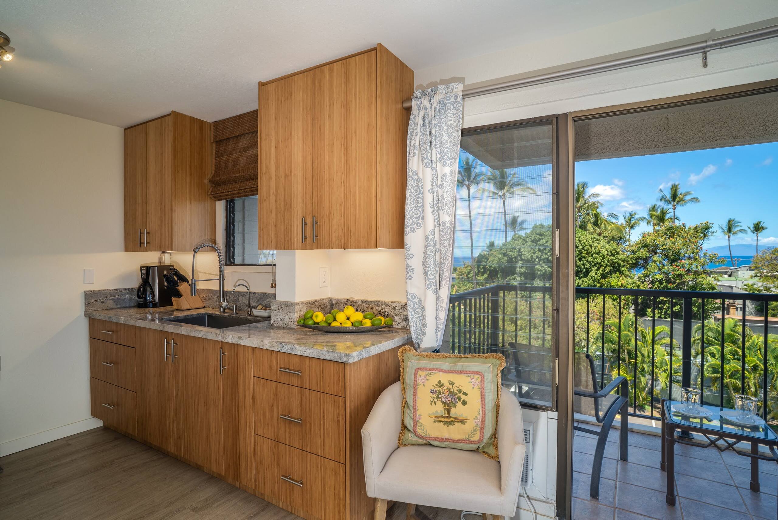 Condo in Kihei · ★4.93 · Studio · 2 beds · 1 bath - Image 9
