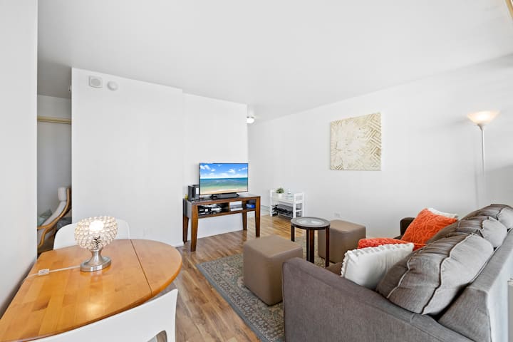 Waikiki - Huge Lanai With Own Wash/dryer & Parking - Hawaii