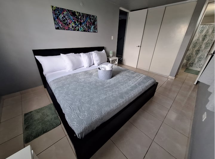 საძინებელი 1