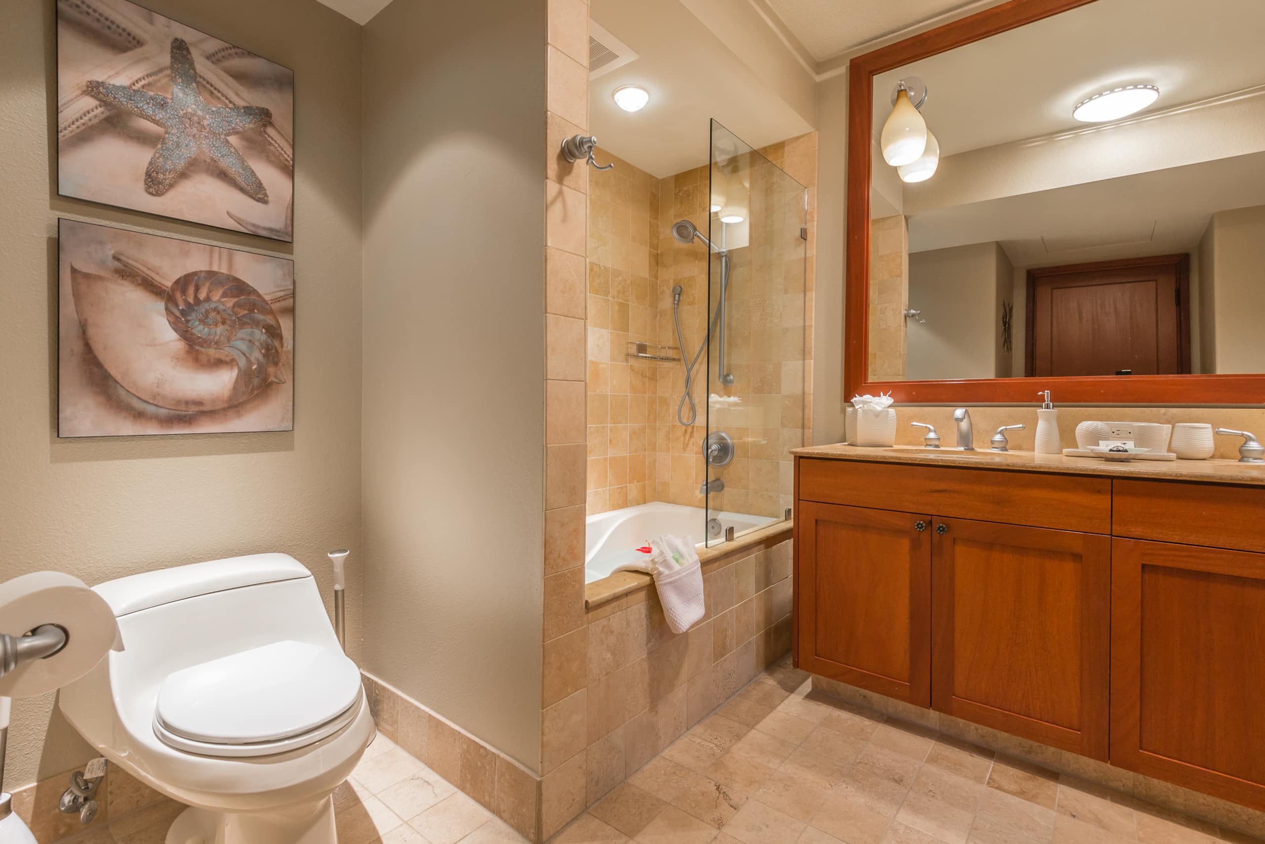 Luxury Kolea | Beach, Hilton Pool & Golf Passes - Image 35