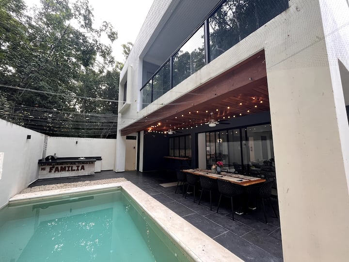 4BR Villa in Chacalal — 4 bedroom vacation rental in Chacalal