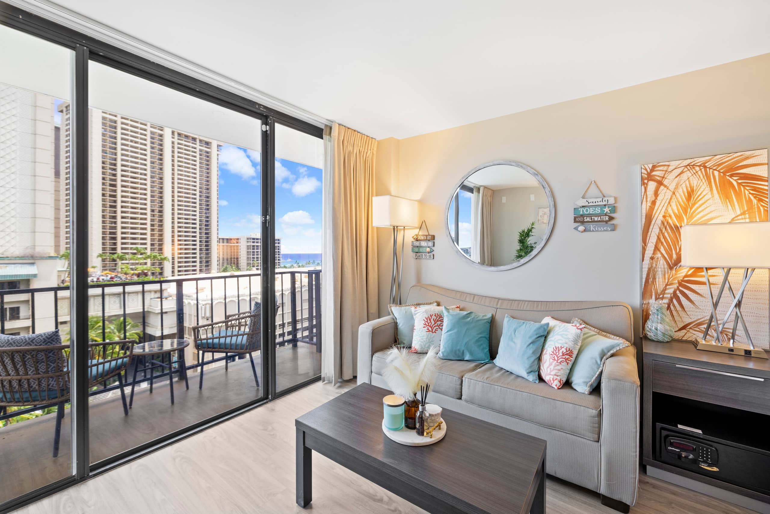Hotel in Honolulu · ★4.94 · Studio · 2 beds · 1 private bath - Image 2