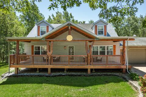 WI Dells 10min Dog-friendly 6acre game room 5BR
