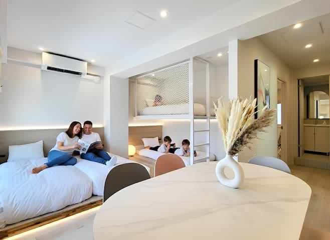 5 min Shinjuku/Convini 1 min/Shinjuku Gyoen/Mifi