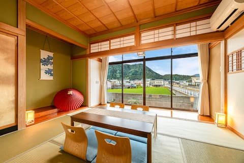 [Spring Sale] Spacious 100 ㎡! Entire house for large groups and families/3BRM/Free parking for 2 car