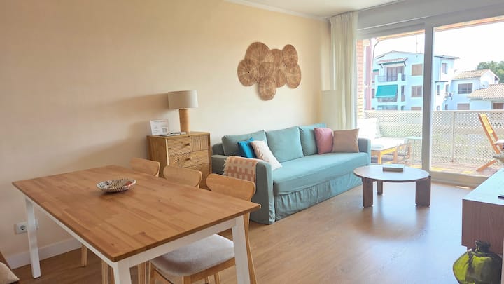 Design Apartment Next To The Beach (A/c, Parking) - Roda de Bará