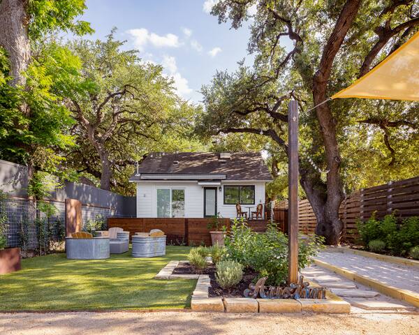 Bangin’ Bungalow @ Congress House gallery image 2