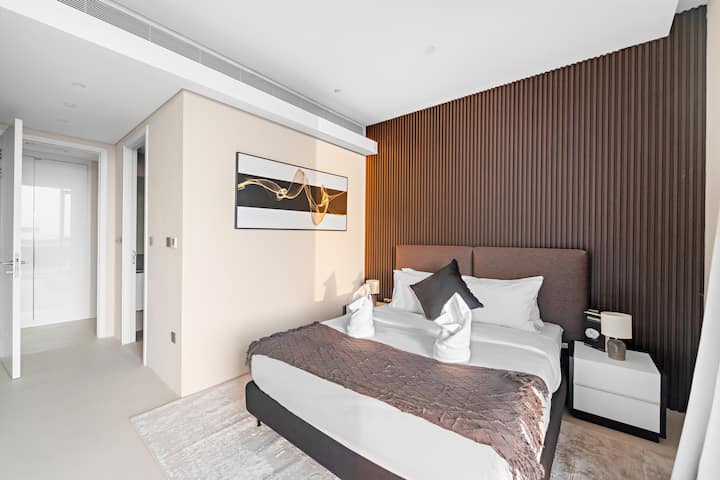 Retiro en el dormitorio: ¡muebles elegantes, diseño elegante y ambiente sereno esperan tu escapada de descanso!