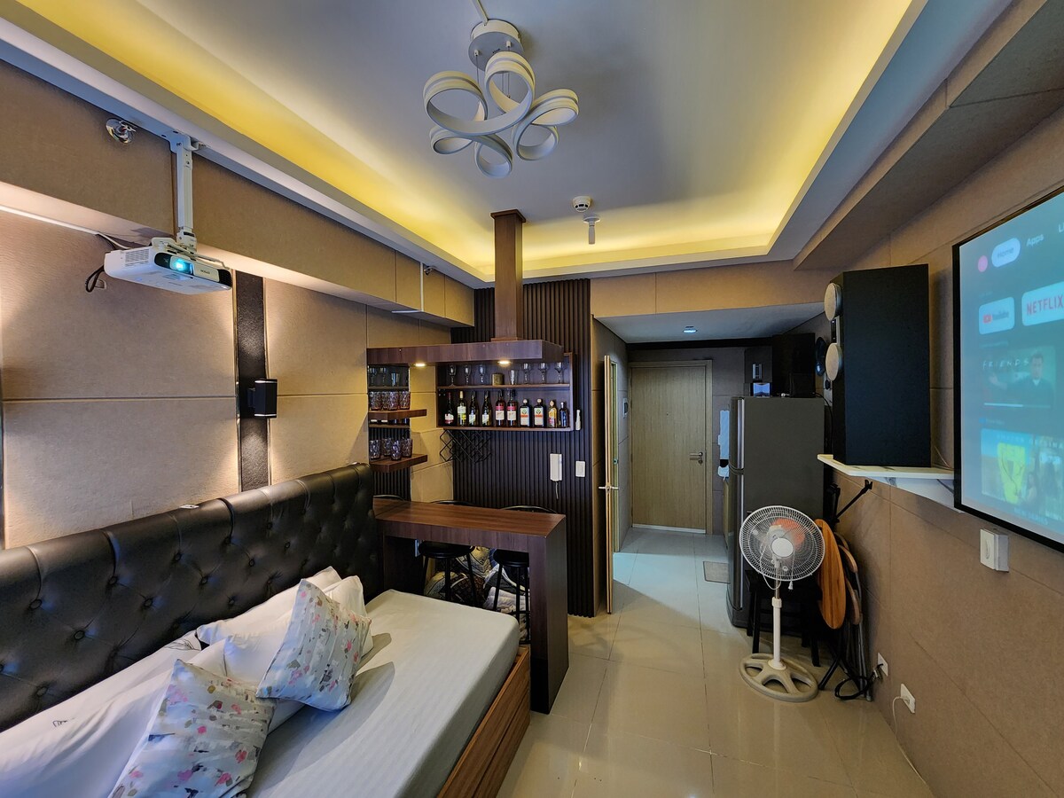 AcousticallyTreated Soundproof Grass Residences Apartments for Rent in Quezon City, Metro