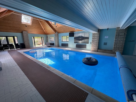 Poolside: Somerset getaway