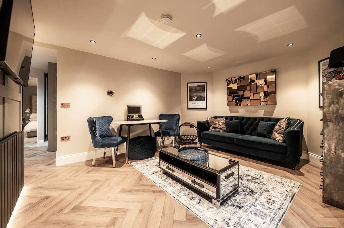 Popular Airbnb listing: Netherdale snug in King Sterndale