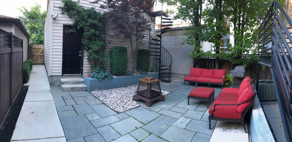 Bucktown Home – Great Location! gallery image 3