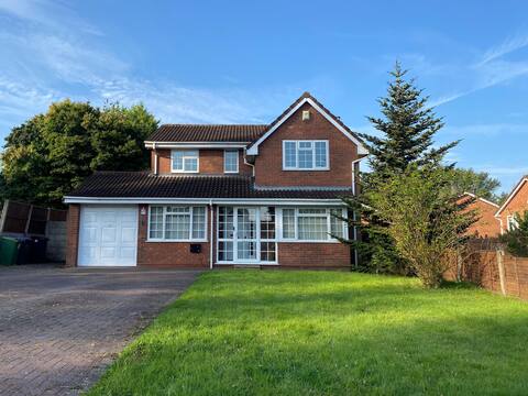 4 Double Beds - The Rock - Telford Town Centre