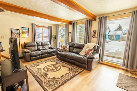 Top Airbnb: Cowboy Bunkhouse in Laramie