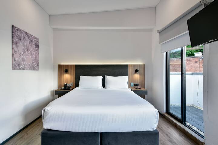 Nova Apartments Parkway Bogota managed Airbnb listing 1