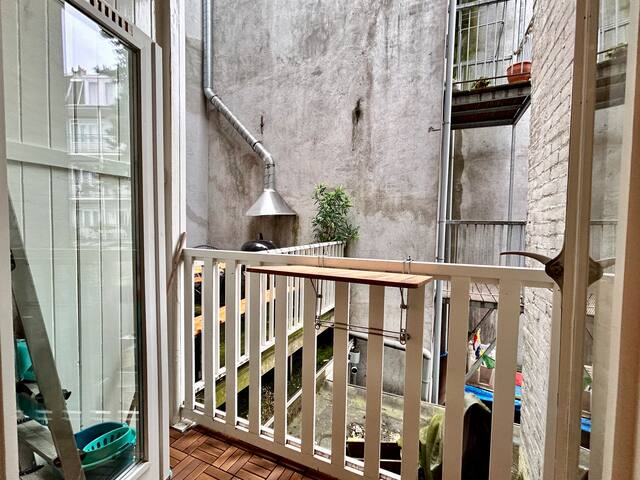 Charming Maisonette in Amsterdam Center gallery image 4