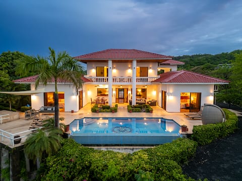 New Listing! Villa Allamanda