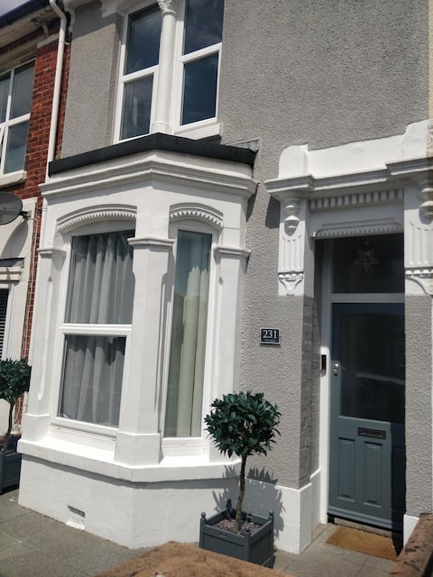 Entire house to stay in Fratton