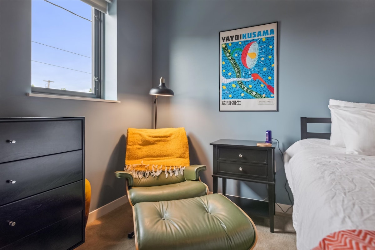 Lounge and relax, taking in the sun in a comfortable, peaceful space perfect for unwinding.