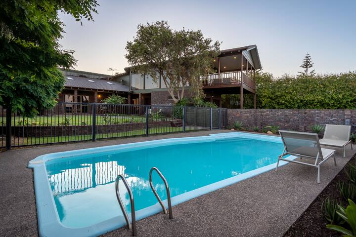 Summer of 81 I Private Properties gallery image 3