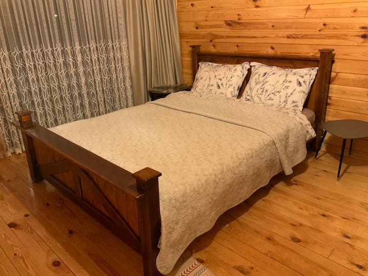 Dhomë gjumi 2