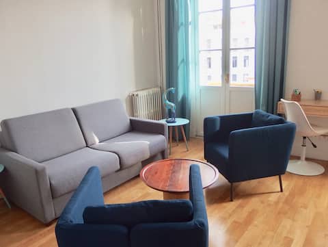Propriété Airbnb réussie: THAÏS – City center – 4 people à Diocèse De Saint étienne