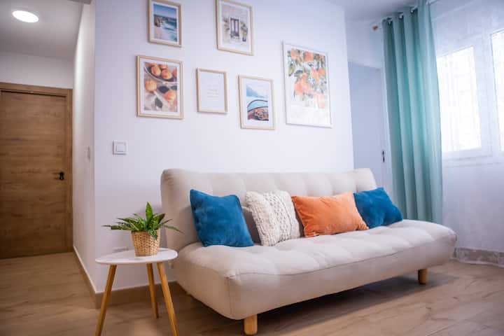 Apartamiento Con Naranjas (Aeropuerto 10 Min) - Málaga