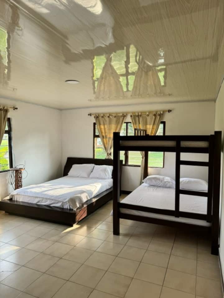 საძინებელი 5