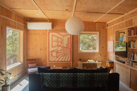 Top Airbnb: Art Home in Echo Park