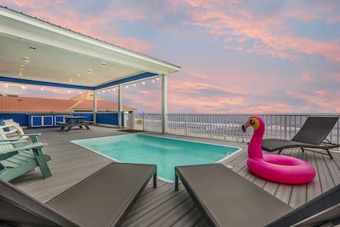 Beachfront 8 Bed- Private Heated Pool! Sleeps 24