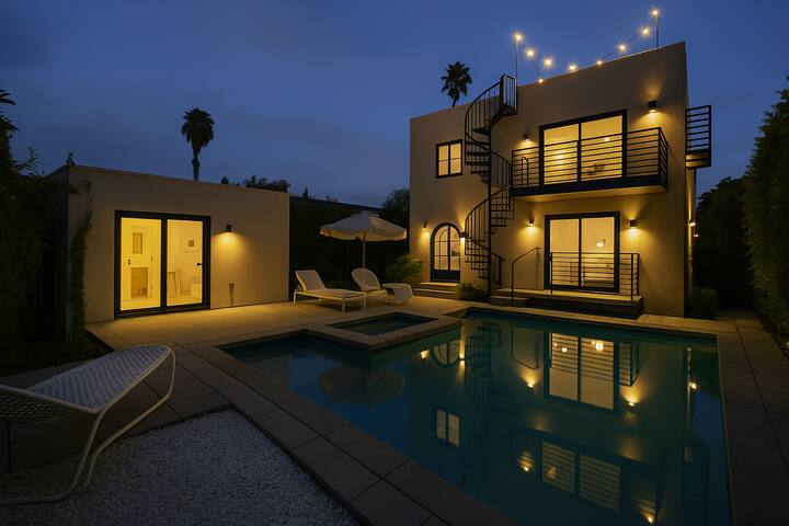 ​Elegant & Luxe Estate w/ Pool,Fire-Pit & Lounge​