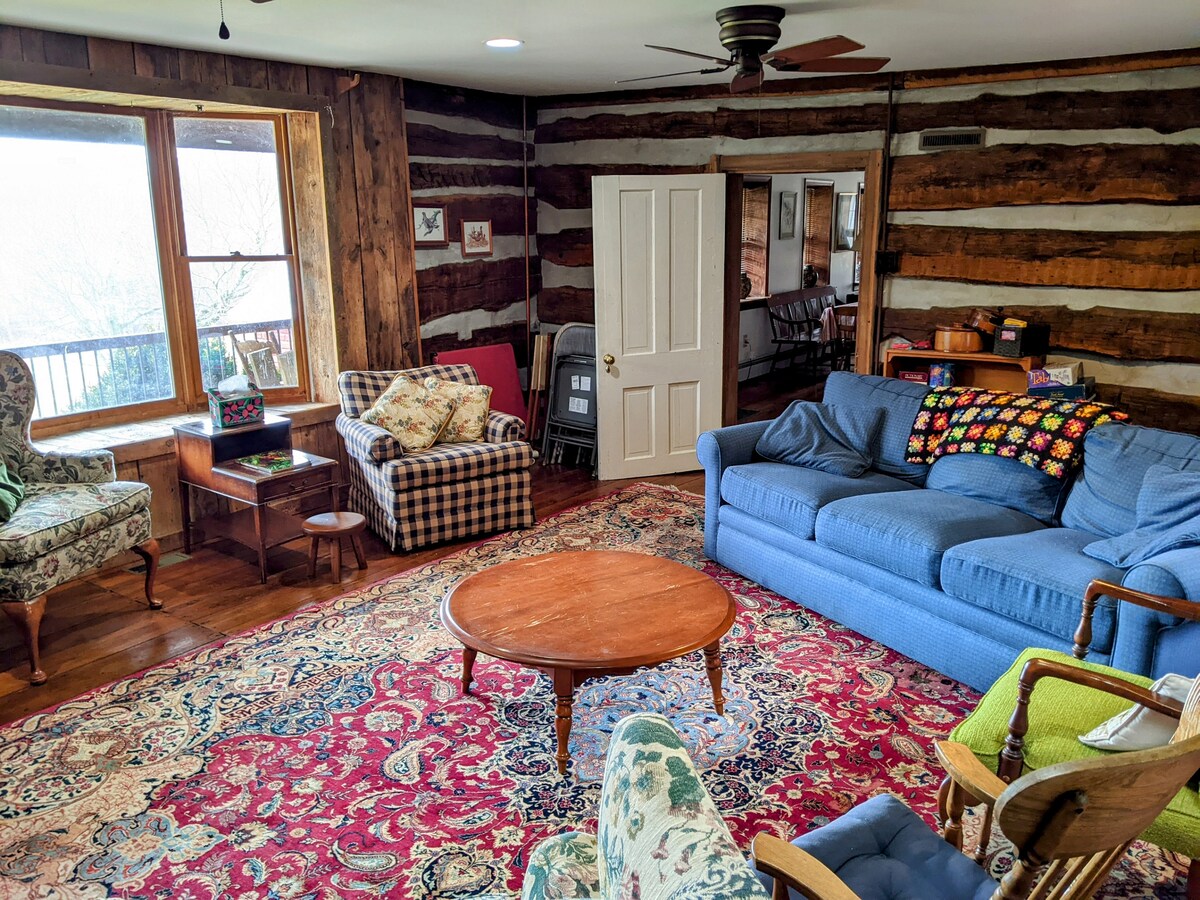 Chestnut House at Fox Haven Farm - Houses for Rent in Jefferson