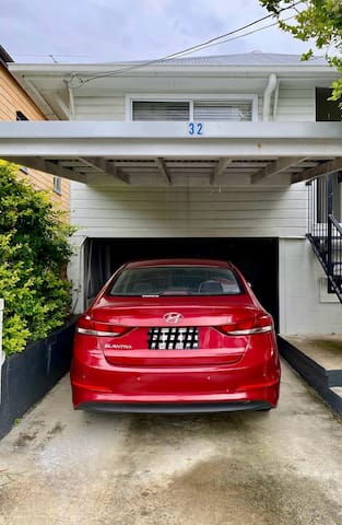 Fab 4 bedroom clean & comfy – owner operated gallery image 2