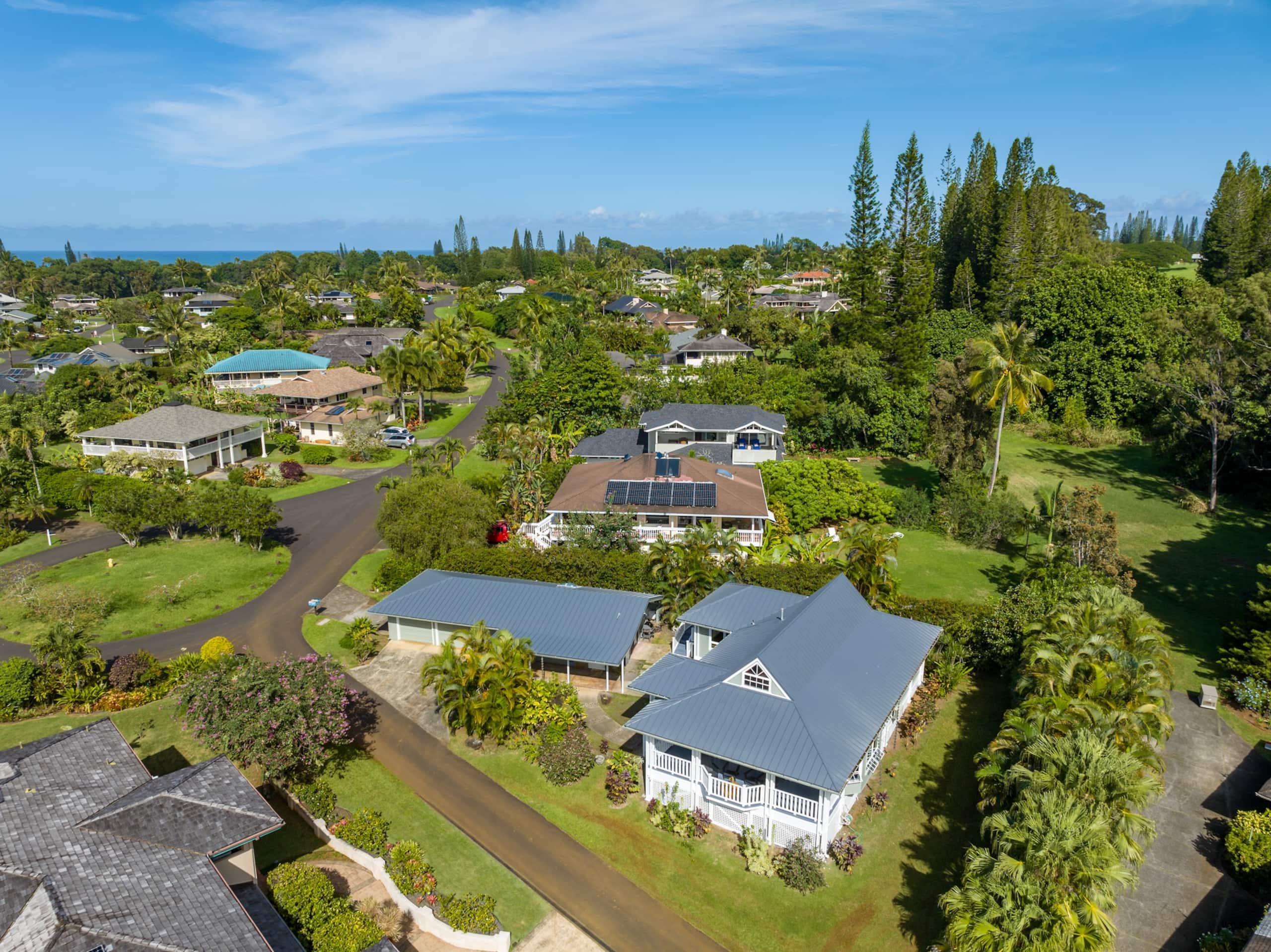 Home in Princeville · ★4.96 · 4 bedrooms · 6 beds · 3 baths - Image 77