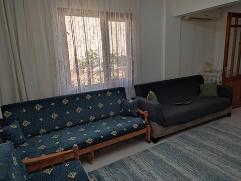 Top performing Airbnb: Villa with garden in the center of Mordoğan in Karaburun