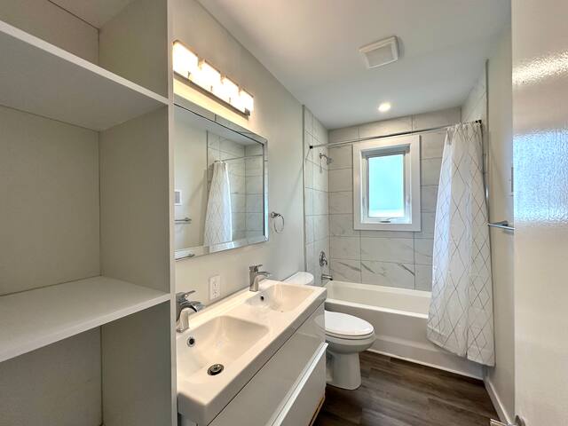 New Luxury 4 Bedroom Home (1800 sq ft) + parking gallery image 3