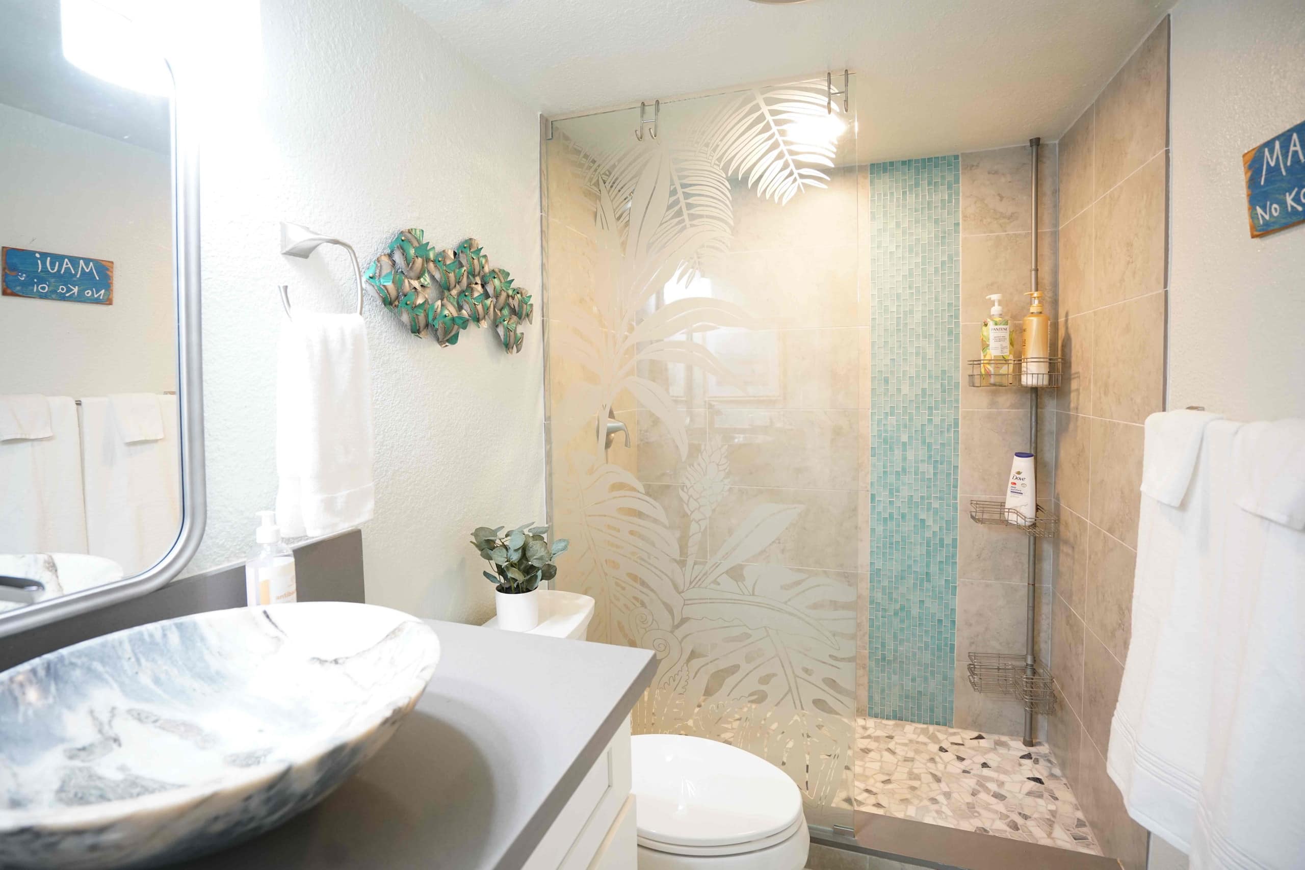 Condo in Wailuku · ★4.96 · 1 bedroom · 2 beds · 1 bath - Image 21