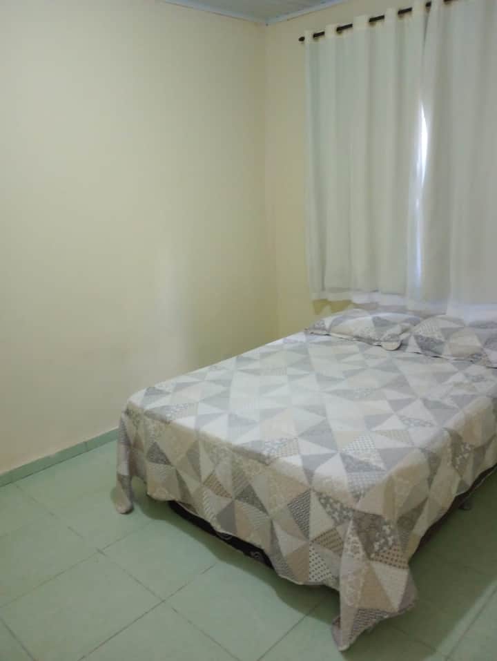 Dhomë gjumi 4