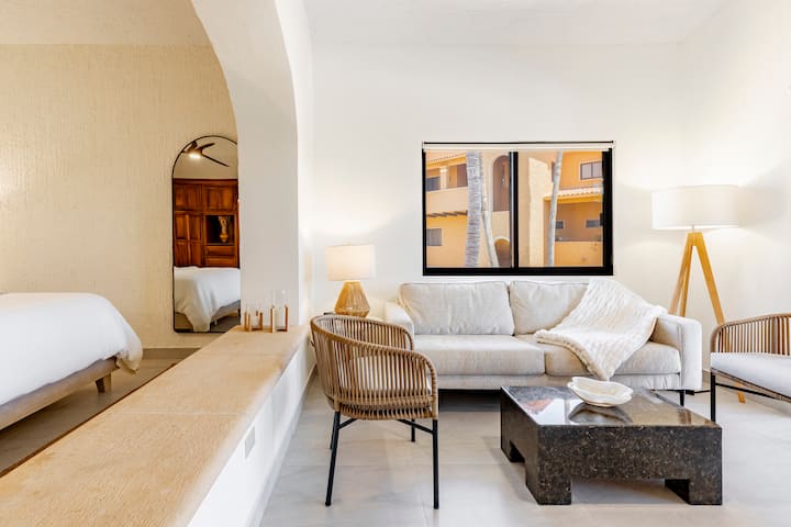 Oceanfront Condo In San Jose Del Cabo, Mexico - San José del Cabo