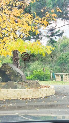 Family Friendly Farmstay- stunning views and spa gallery image 5