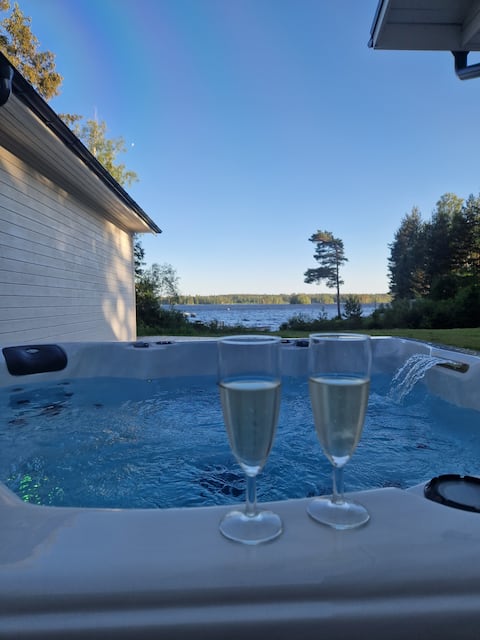 Newly built house with lake location, perfect for relaxation