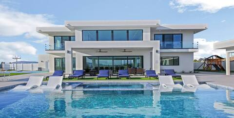 The Most Exquisite Vacation Rental in Wine Country