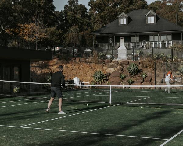 The Chalet (Tennis court & Sauna) gallery image 3