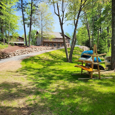Lodge on Road Lake